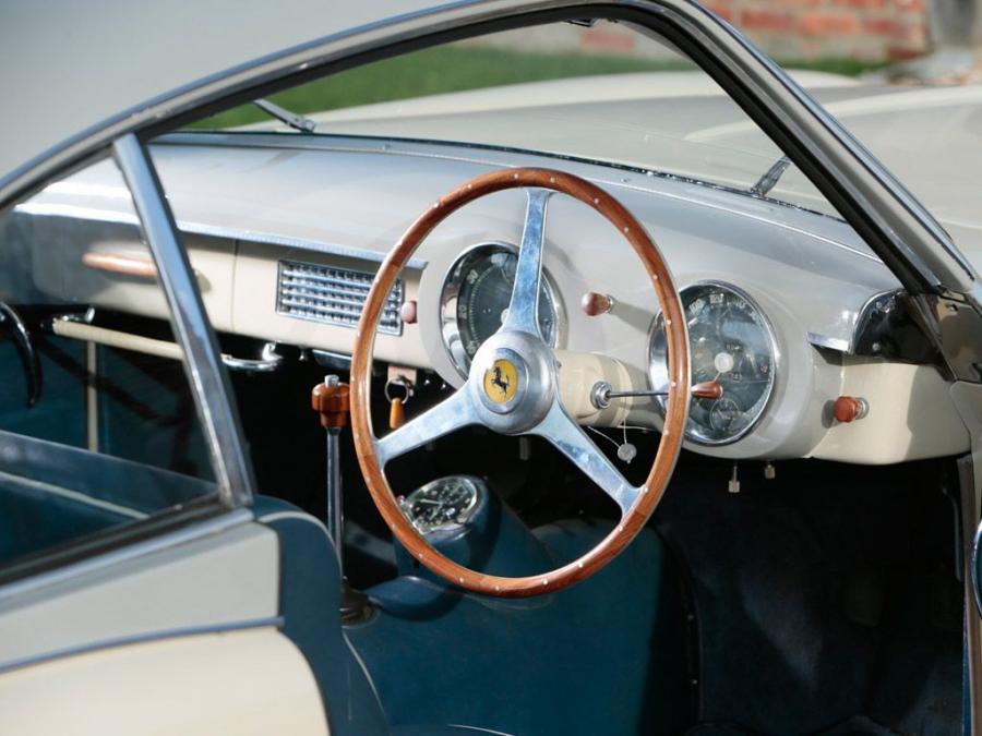  Ferrari 212 Inter Coupe (0221EL) 1952 года  (фото 5 из 17)